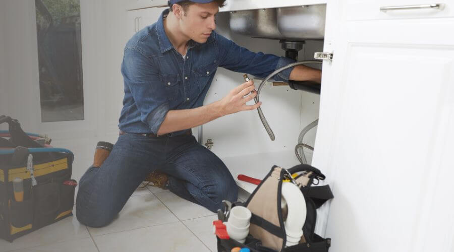 Local tankless water heater installation in Courtland, MS